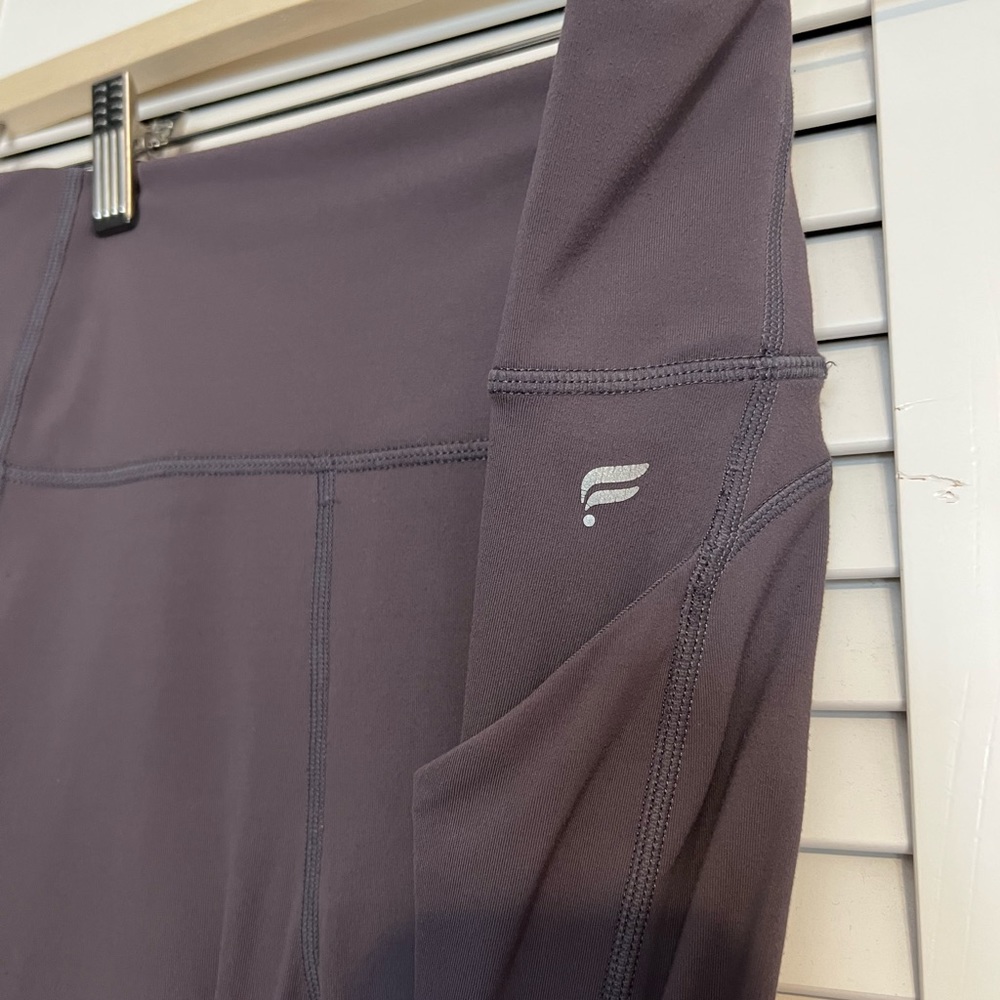 Fabletics Powerhold Leggings with Pockets - Mauve